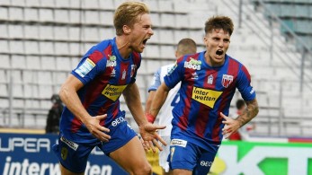 Super League 1: «Κέρασε»… τσίπουρο ο Βόλος τη Λαμία