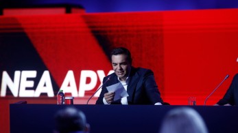 Ο Μπρεχτ… απαντά στον Τσίπρα