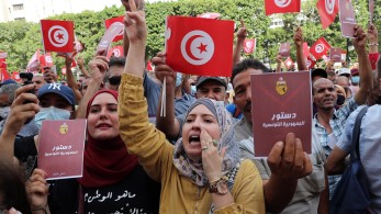 Τυνησία: Χιλιάδες άνθρωποι διαδήλωσαν κατά του προέδρου της χώρας