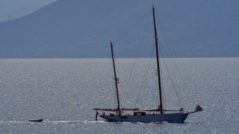 Θρίλερ με Ισπανό επιχειρηματία που έπεσε από ιστιοφόρο στο Ιόνιο: Η σύζυγός του έμεινε 3 ημέρες στο ακυβέρνητο σκάφος