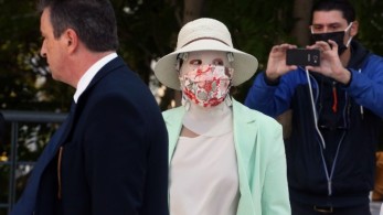 Δίκη για επίθεση με βιτριόλι: “Δεν θα με κοιτάξεις να με θαυμάσεις;”