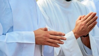 Γαλλία: Υπήρξαν από 2.900 έως 3.200 παιδεραστές στο πλαίσιο της καθολικής Εκκλησίας από το 1950