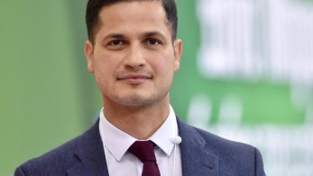 ΚΙΝΑΛ: Παραίτηση-βόμβα από Καρανικόλα -Στηρίζει Ανδρέα Λοβέρδο