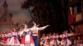 Χορευτής του Θεάτρου Μπαλσόι σκοτώθηκε  στη διάρκεια παράστασης όπερας