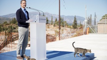 Μητσοτάκης από Σάμο: Η κυβέρνηση τηρεί τις δεσμεύσεις της-Τίθεται τέλος στις άναρχες Δομές