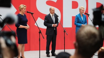 Γερμανία: Το FDP αποδέχθηκε την πρόσκληση των Πρασίνων για τριμερείς συνομιλίες με το SPD