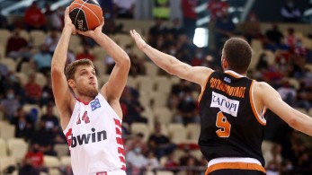 Basket League: Καταιγιστικός Ολυμπιακός, διπλό του Λαυρίου