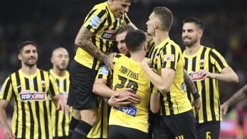 Super League 1: Νικηφόρο ντεμπούτο Γιαννίκη στον πάγκο της ΑΕΚ