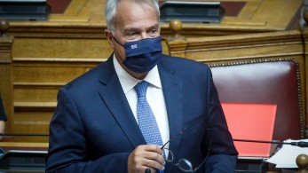 Ο Βορίδης ξεκαθαρίζει το θολό τοπίο των ΜΚΟ και του εθελοντισμού