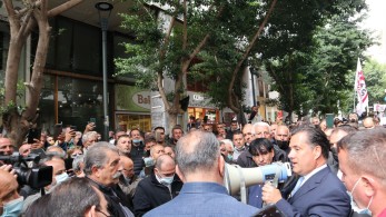 Ο Άδωνις και η ντουντούκα