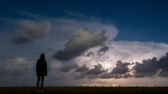 Καιρός: Με συννεφιά και βροχές “μπαίνει” ο Νοέμβρης