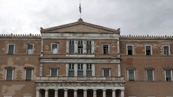 Βουλή: Κατά πλειοψηφία ψηφίσθηκε το νομοσχέδιο για την οδική ασφάλεια