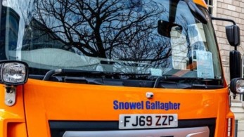 Τα πιο… διάσημα εκχιονιστικά είναι στο Μάντσεστερ