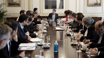 Επί ποδός το κυβερνητικό επιτελείο για τον κορωνοϊό