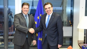 Βαρβιτσιώτης για Σχοινά: Είναι σημαντικό άξιοι Έλληνες να βρίσκονται σε θέσεις-κλειδιά της ΕΕ