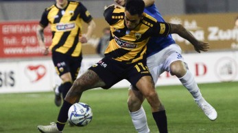 Με Αραούχο πέρασε από το Περιστέρι η ΑΕΚ