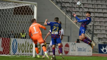 Κακό θέαμα κι όλα… μηδέν στο Βόλο