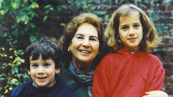 Έφυγε η Άλκη Ζέη των μικρών και των μεγάλων