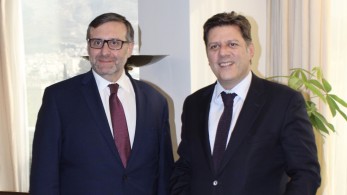 Συνάντηση Βαρβιτσιώτη-Πάλμερ: Συζητήθηκε η κατάσταση στα σύνορα