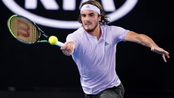 Australian Open: Στον τρίτο γύρο Τσιτσιπάς και Σάκκαρη
