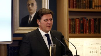 Βαρβιτσιώτης: «Η Ελλάδα χτίζει δυνατές συμμαχίες» (auds)