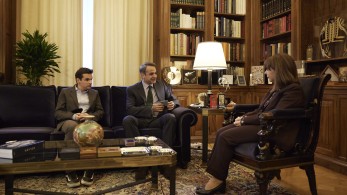 Συνάντηση Σακελλαροπούλου-Μητσοτάκη: Τι είπε ο Πρωθυπουργός για τις εξελίξεις στο πεδίο της πανδημίας
