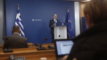 Οικονόμου για χτεσινά επεισόδια στο Πολυτεχνείο: Φασιστικές τακτικές