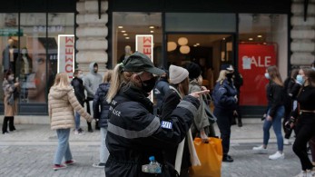 Το κακό σενάριο για την εξέλιξη της πανδημίας-Δύσκολα τα Χριστούγεννα