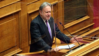 Φτηνές δικαιολογίες Κατρούγκαλου για να μη διευρυνθεί η περίοδος της Εξεταστικής