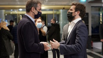 Δείπνο Μητσοτάκη με Κασάδο: Στο μενού οι πωλήσεις όπλων από την Ισπανία στην Τουρκία