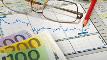 Δόσεις έως και… 20 χρόνια για οφειλές σε εφορία και ασφαλιστικά ταμεία