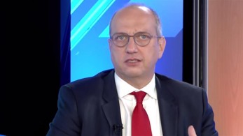 Οικονόμου: Κάποιοι αντιμετωπίζουν ως «δουλειά» τις ψευδείς ειδήσεις