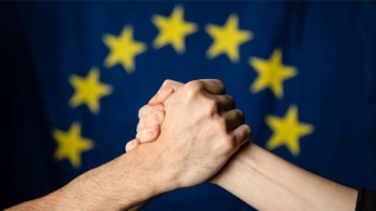 Στο γήπεδο του Ευρωπαϊκού Λαϊκού Κόμματος χάνουν οι σοσιαλδημοκράτες