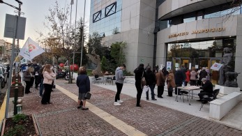 Εκλογές ΚΙΝΑΛ: Σιωπηρή παράταση στην ψηφοφορία μετά από αίτημα Παπανδρέου και Λοβέρδος