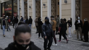 Κορωνοϊός: Τα σενάρια της “υπερμετάλλαξης”