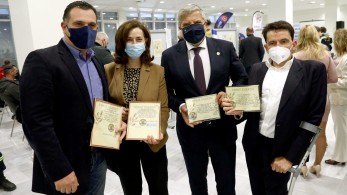 Βράβευση εθελοντών πολιτικής προστασίας από τον Πατούλη