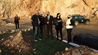 Αυτοψία Πατούλη στον ΧΑΔΑ Σχιστού: “Βάζουμε τέλος σ΄ ένα περιβαλλοντικό έγκλημα χρόνων”