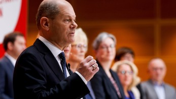 Γερμανία: 8 γυναίκες και 8 άνδρες στην κυβέρνηση Σολτς