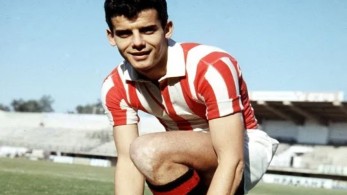 «Έφυγε» από τη ζωή ο θρύλος του Ολυμπιακού Μίμης Στεφανάκος