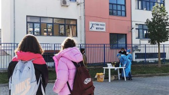 ΟΛΜΕ: Καταγγέλλει δραματική αύξηση κρουσμάτων μετά από σχολικές εκδρομές