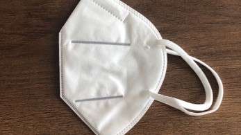 Τι είναι η μάσκα τύπου KN95 που εισηγείται η Επιτροπή Εμπειρογνωμόνων