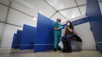 Κορωνοϊός: Η Δέλτα κυριαρχεί στην Ιταλία – 144.243 νέα κρούσματα