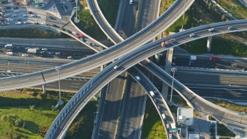 Ποιος θα… περάσει από τα διόδια της Αττικής Οδού