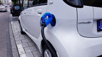 Αυτοκίνητο: Το 2021 υπήρξε η μεγαλύτερη ώθηση της ηλεκτροκίνησης