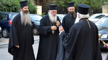 Καταπέλτης η ΔΙΣ για τους αρνητές ιερείς: Διασπαστές, θέτουν σε κίνδυνο ανθρώπινες ζωές