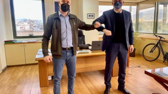 Καλαφάτης: «Στον τομέα του περιβάλλοντος δεν αφήνουμε μετέωρα τα βήματά μας» – Συνάντηση με Αμυρά