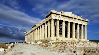 Θραύσμα των Γλυπτών από την Ιταλία τοποθετείται τη Δευτέρα στη ζωφόρο του Παρθενώνα στο Μουσείο Ακρόπολης