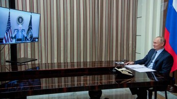 Ανεβαίνει επικίνδυνα η θερμοκρασία μεταξύ ΗΠΑ και Ρωσία