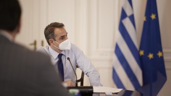 Τηλεδιάσκεψη του πρωθυπουργού με τον CEO του TUI: Απογειώνεται ο τουρισμός το 2022 – Θα ξεπεράσει και το 2019