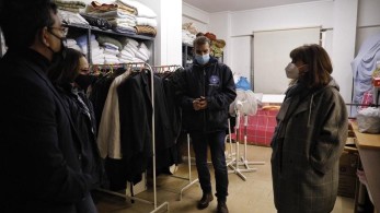 Στο Υπνωτήριο Αστέγων των Γιατρών του Κόσμου η Σακελλαροπούλου